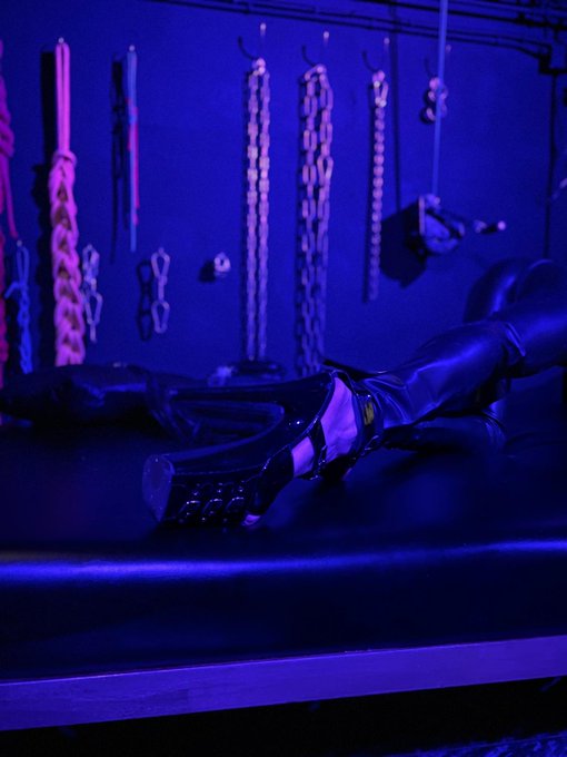 shoes for Mistress Emma